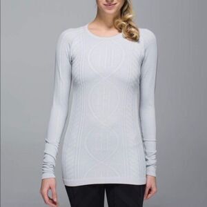Lululemon Restless Seamless Pullover Shirt Silver Spoon 6